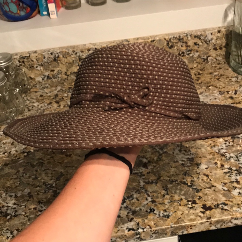Sun hat - Picture 2 of 4